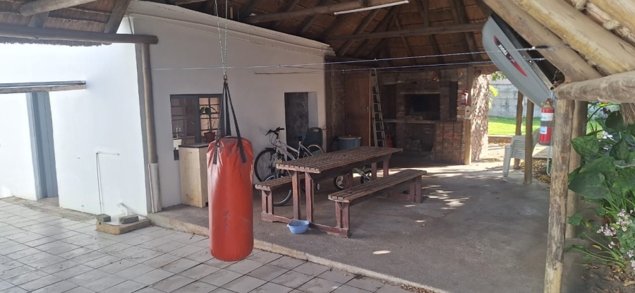 4 Bedroom Property for Sale in Cambridge Eastern Cape